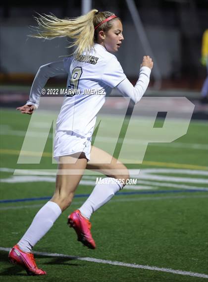 Thumbnail 3 in Calabasas @ Oaks Christian photogallery.
