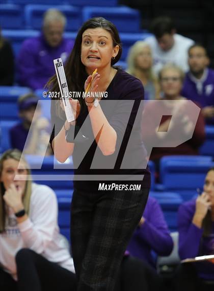 Thumbnail 2 in Fayetteville vs. Har-Ber (AAA 6A Final) photogallery.