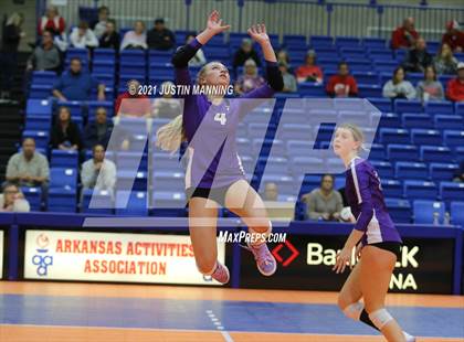 Thumbnail 3 in Fayetteville vs. Har-Ber (AAA 6A Final) photogallery.