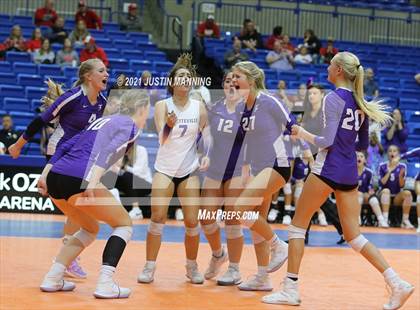 Thumbnail 2 in Fayetteville vs. Har-Ber (AAA 6A Final) photogallery.