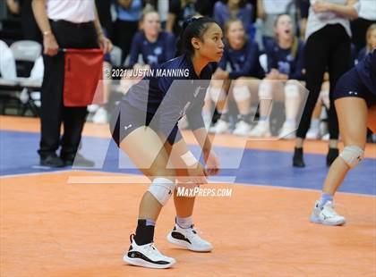 Thumbnail 2 in Fayetteville vs. Har-Ber (AAA 6A Final) photogallery.