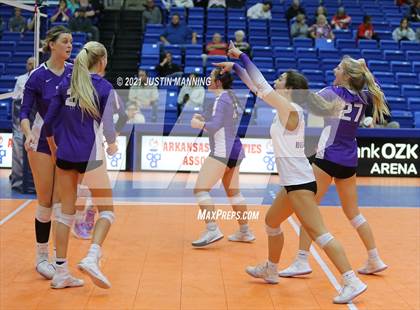Thumbnail 3 in Fayetteville vs. Har-Ber (AAA 6A Final) photogallery.