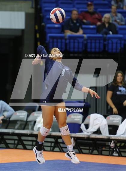 Thumbnail 3 in Fayetteville vs. Har-Ber (AAA 6A Final) photogallery.