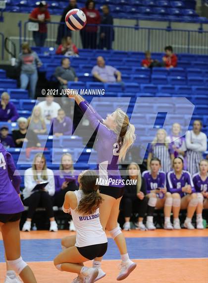 Thumbnail 3 in Fayetteville vs. Har-Ber (AAA 6A Final) photogallery.