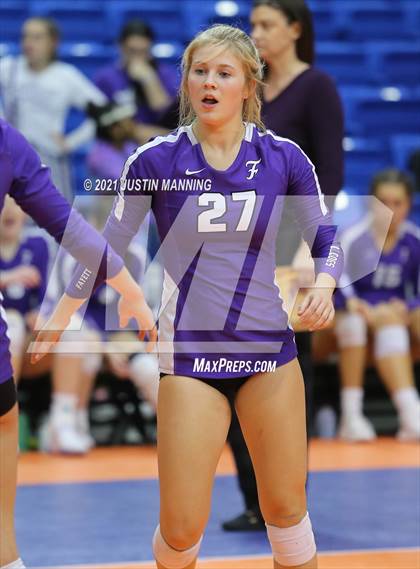 Thumbnail 3 in Fayetteville vs. Har-Ber (AAA 6A Final) photogallery.