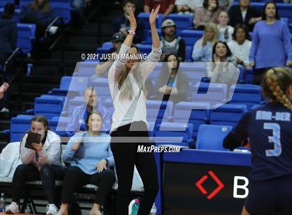 Thumbnail 3 in Fayetteville vs. Har-Ber (AAA 6A Final) photogallery.