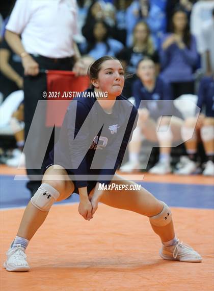Thumbnail 2 in Fayetteville vs. Har-Ber (AAA 6A Final) photogallery.