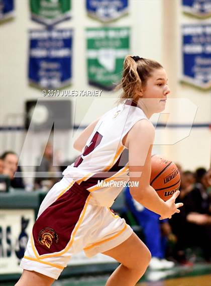 Thumbnail 3 in Pahrump Valley vs Sierra Vista (Gator Winter Classic) photogallery.