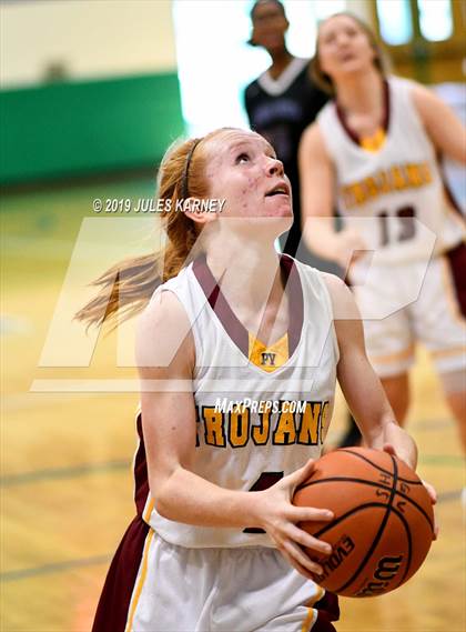 Thumbnail 3 in Pahrump Valley vs Sierra Vista (Gator Winter Classic) photogallery.
