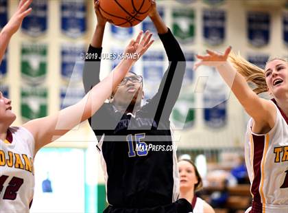 Thumbnail 1 in Pahrump Valley vs Sierra Vista (Gator Winter Classic) photogallery.