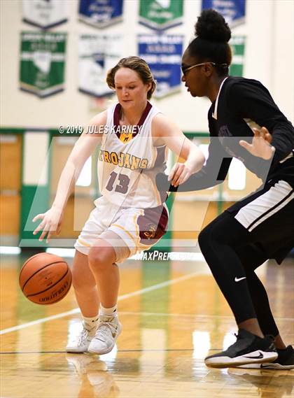 Thumbnail 1 in Pahrump Valley vs Sierra Vista (Gator Winter Classic) photogallery.