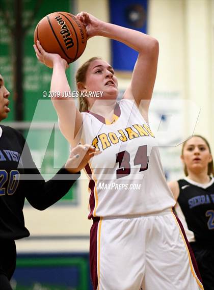 Thumbnail 1 in Pahrump Valley vs Sierra Vista (Gator Winter Classic) photogallery.