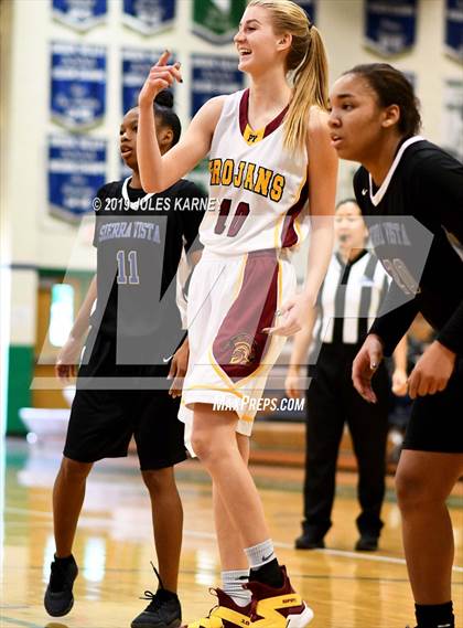 Thumbnail 3 in Pahrump Valley vs Sierra Vista (Gator Winter Classic) photogallery.