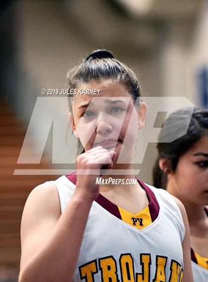 Thumbnail 2 in Pahrump Valley vs Sierra Vista (Gator Winter Classic) photogallery.