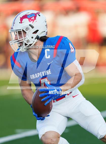 Thumbnail 3 in Argyle @ Grapevine photogallery.