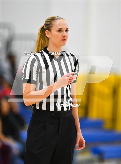 Thumbnail 1 in Bishop O'Dowd @ Salesian College Preparatory (CIF D1 NorCal State Final) photogallery.