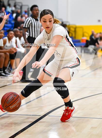 Thumbnail 3 in Bishop O'Dowd @ Salesian College Preparatory (CIF D1 NorCal State Final) photogallery.