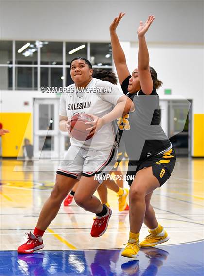 Thumbnail 1 in Bishop O'Dowd @ Salesian College Preparatory (CIF D1 NorCal State Final) photogallery.