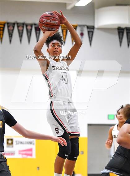 Thumbnail 1 in Bishop O'Dowd @ Salesian College Preparatory (CIF D1 NorCal State Final) photogallery.