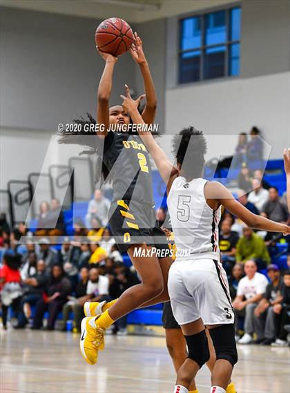 Thumbnail 3 in Bishop O'Dowd @ Salesian College Preparatory (CIF D1 NorCal State Final) photogallery.