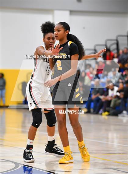 Thumbnail 1 in Bishop O'Dowd @ Salesian College Preparatory (CIF D1 NorCal State Final) photogallery.