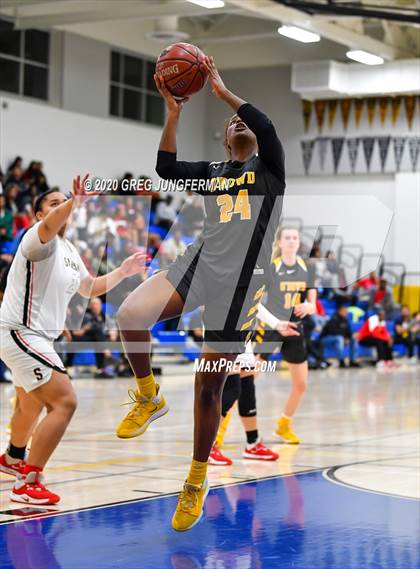 Thumbnail 3 in Bishop O'Dowd @ Salesian College Preparatory (CIF D1 NorCal State Final) photogallery.