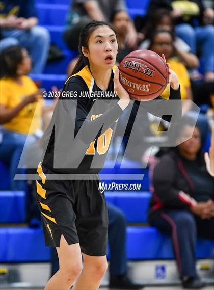 Thumbnail 1 in Bishop O'Dowd @ Salesian College Preparatory (CIF D1 NorCal State Final) photogallery.