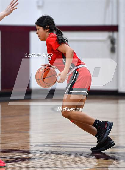Thumbnail 2 in Lutheran vs Travis (Cameron Chamber Christmas Classic) photogallery.