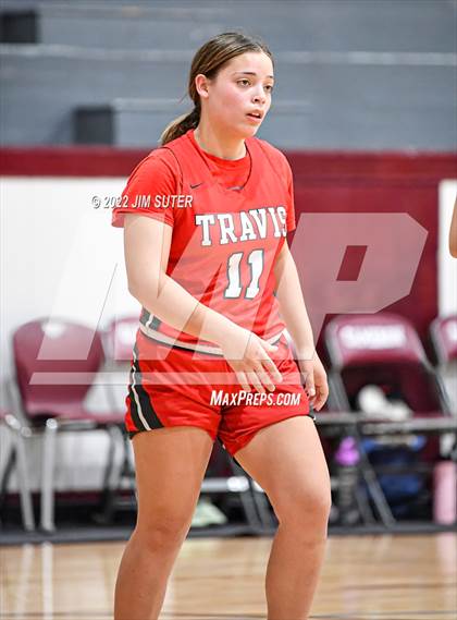 Thumbnail 3 in Lutheran vs Travis (Cameron Chamber Christmas Classic) photogallery.