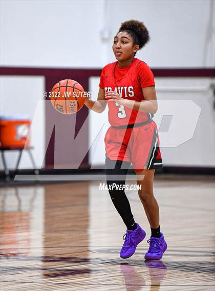 Thumbnail 3 in Lutheran vs Travis (Cameron Chamber Christmas Classic) photogallery.
