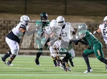 Thumbnail 1 in Mansfield Timberview vs. Longview (UIL 5A D1 Quarterfinal) photogallery.