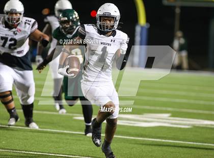 Thumbnail 3 in Mansfield Timberview vs. Longview (UIL 5A D1 Quarterfinal) photogallery.