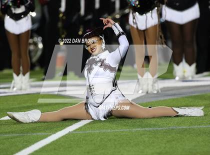 Thumbnail 2 in Mansfield Timberview vs. Longview (UIL 5A D1 Quarterfinal) photogallery.