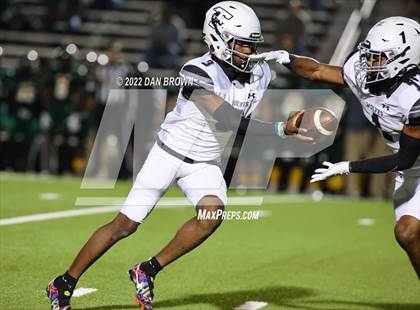 Thumbnail 2 in Mansfield Timberview vs. Longview (UIL 5A D1 Quarterfinal) photogallery.