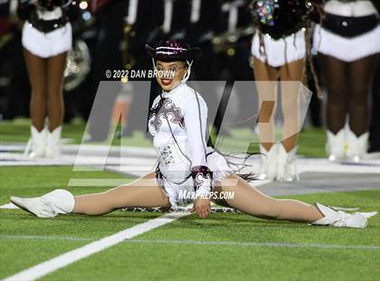 Thumbnail 1 in Mansfield Timberview vs. Longview (UIL 5A D1 Quarterfinal) photogallery.