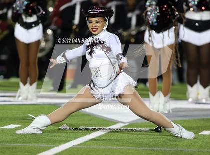 Thumbnail 1 in Mansfield Timberview vs. Longview (UIL 5A D1 Quarterfinal) photogallery.