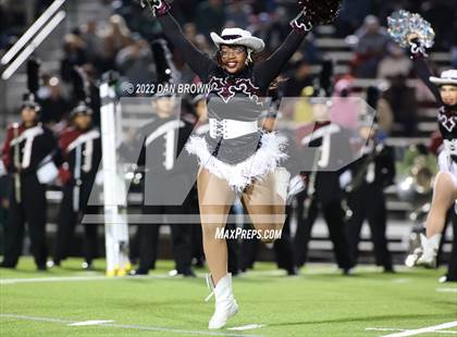 Thumbnail 3 in Mansfield Timberview vs. Longview (UIL 5A D1 Quarterfinal) photogallery.