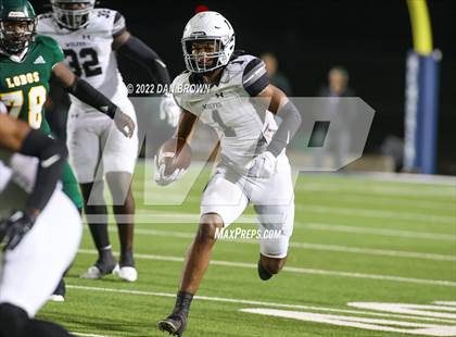 Thumbnail 2 in Mansfield Timberview vs. Longview (UIL 5A D1 Quarterfinal) photogallery.