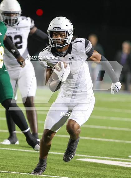 Thumbnail 3 in Mansfield Timberview vs. Longview (UIL 5A D1 Quarterfinal) photogallery.