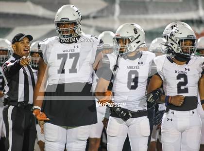 Thumbnail 2 in Mansfield Timberview vs. Longview (UIL 5A D1 Quarterfinal) photogallery.