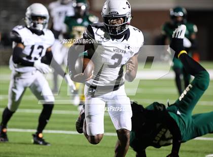 Thumbnail 3 in Mansfield Timberview vs. Longview (UIL 5A D1 Quarterfinal) photogallery.
