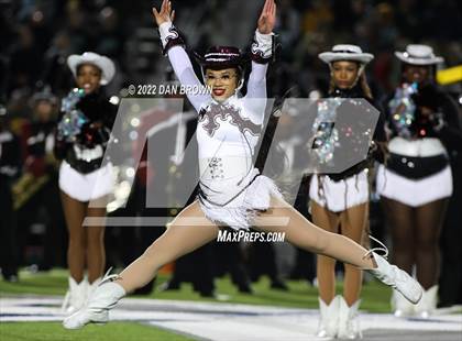 Thumbnail 3 in Mansfield Timberview vs. Longview (UIL 5A D1 Quarterfinal) photogallery.
