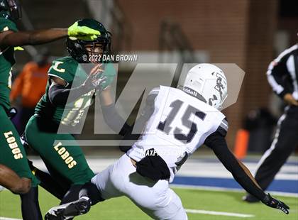 Thumbnail 2 in Mansfield Timberview vs. Longview (UIL 5A D1 Quarterfinal) photogallery.