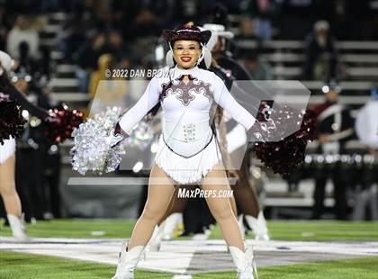 Thumbnail 3 in Mansfield Timberview vs. Longview (UIL 5A D1 Quarterfinal) photogallery.