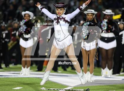 Thumbnail 1 in Mansfield Timberview vs. Longview (UIL 5A D1 Quarterfinal) photogallery.