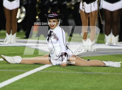 Thumbnail 3 in Mansfield Timberview vs. Longview (UIL 5A D1 Quarterfinal) photogallery.