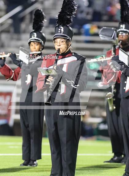 Thumbnail 2 in Mansfield Timberview vs. Longview (UIL 5A D1 Quarterfinal) photogallery.