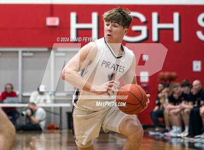Thumbnail 2 in Wisconsin Lutheran @ Pewaukee photogallery.