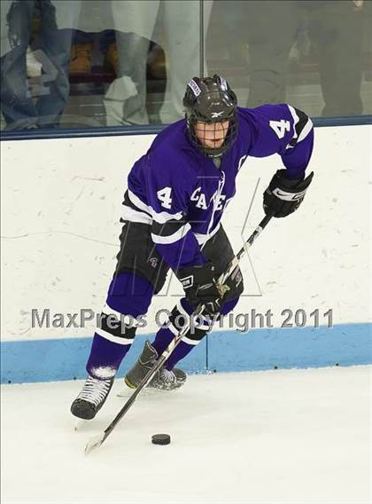 Thumbnail 3 in Springfield Cathedral vs Woburn (MIAA Super 8 Play-in) photogallery.