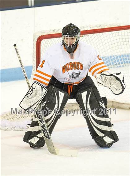 Thumbnail 2 in Springfield Cathedral vs Woburn (MIAA Super 8 Play-in) photogallery.